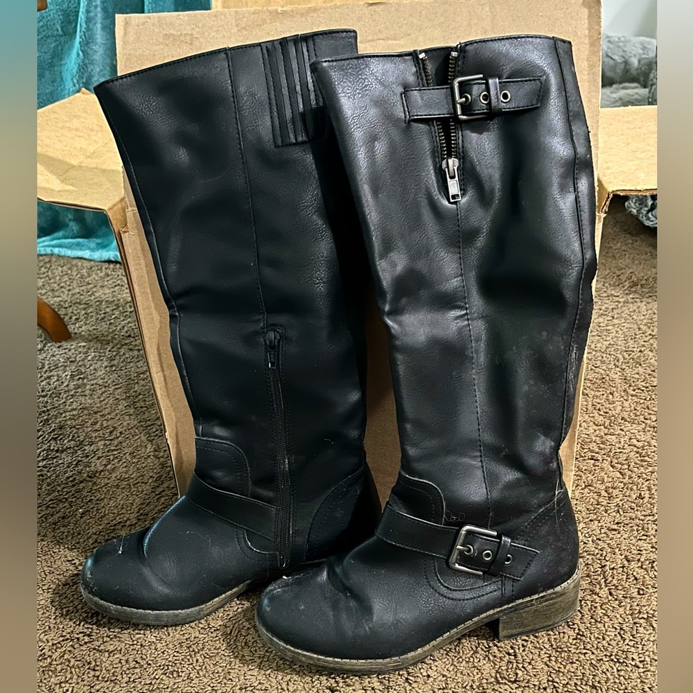 Moto style tall black boots, Kohl’s, size 7.5